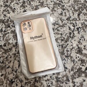 Never used IPhone 11 Pro Max phone case